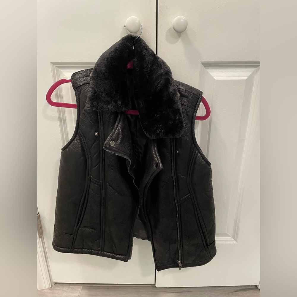 LF Stores Milaou Faux Sherpa Moto Vest